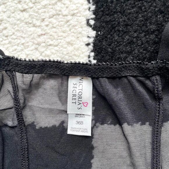 Victoria’s Secret Vintage Black Bodysuit - Picture 4 of 4